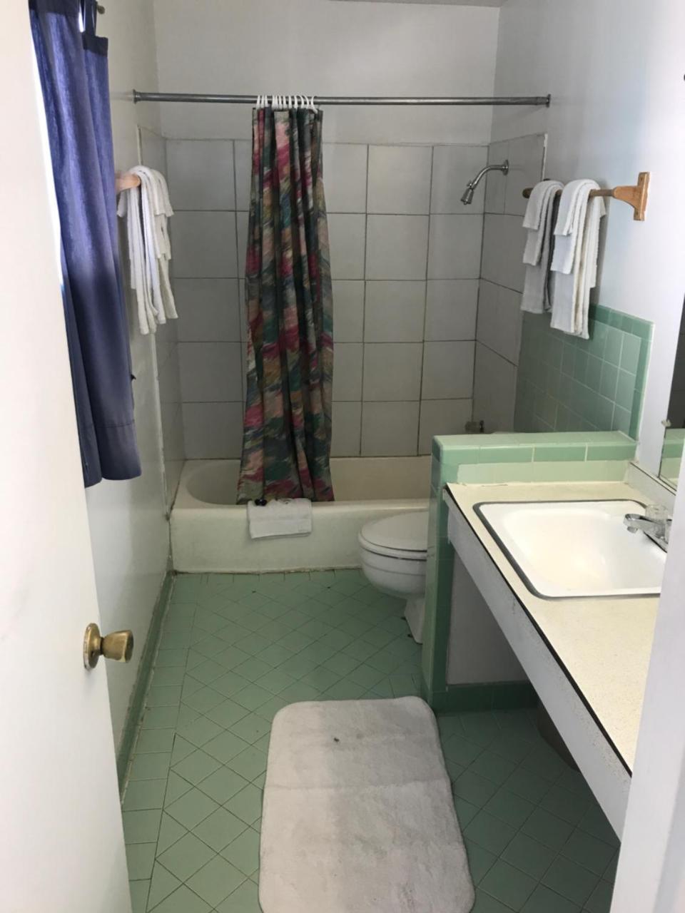 La Fon Motel Маниту Спрингс Екстериор снимка
